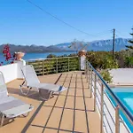 Maneas Exclusive New Luxury Вилла *